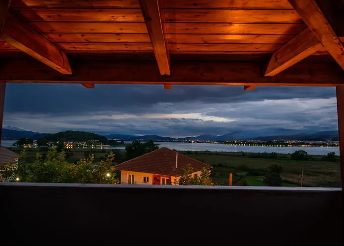 O Fotis Studios & Apartments
